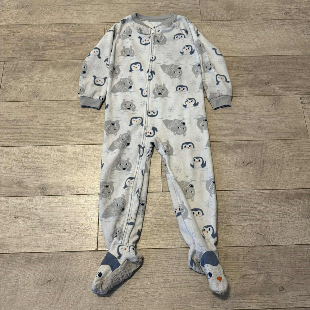 Child of Mine Made by Carter's Pajamas Size 4T White